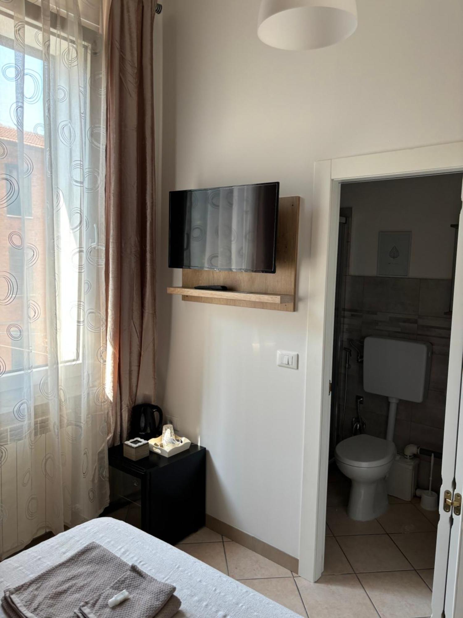 Affittacamere Home&Stazione Bologna Exterior photo